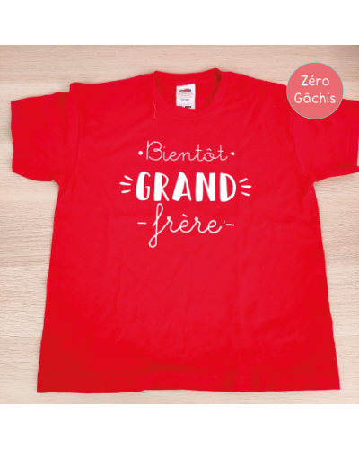 T-shirt rouge - Bientôt Grand Frère personnalisé