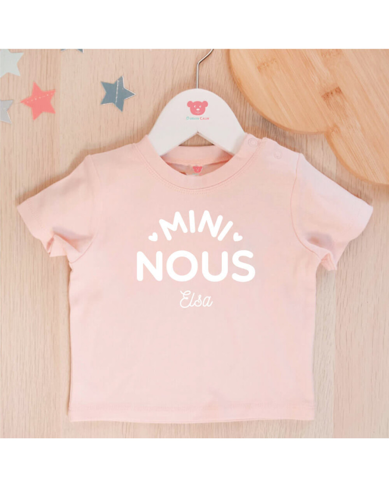 Tee shirt rose bébé "Mini Nous" personnalisé