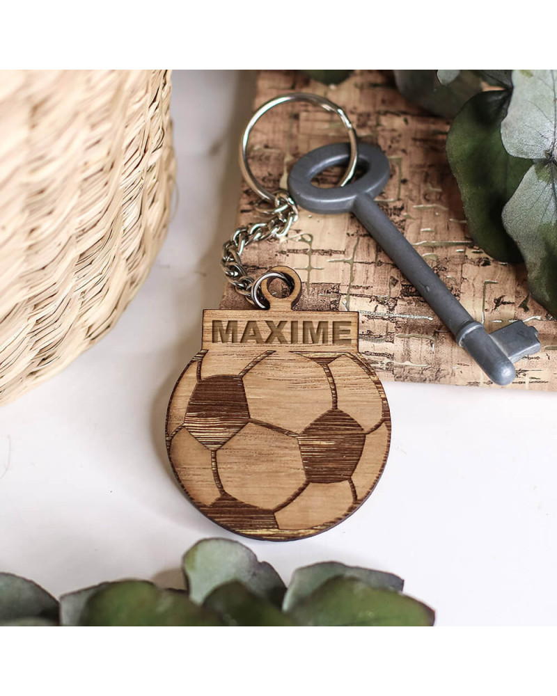 Porte-clés ballon de foot en bois personnalisé avec prénom - Ourson Câlin