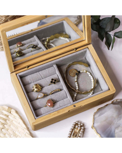 Petite boite à bijoux en bambou personnalisée - Prénom avec fleurs